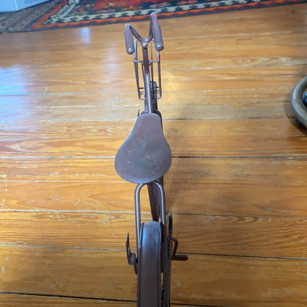 Metal decorative bicycle wall hanging - Picture 6 of 6